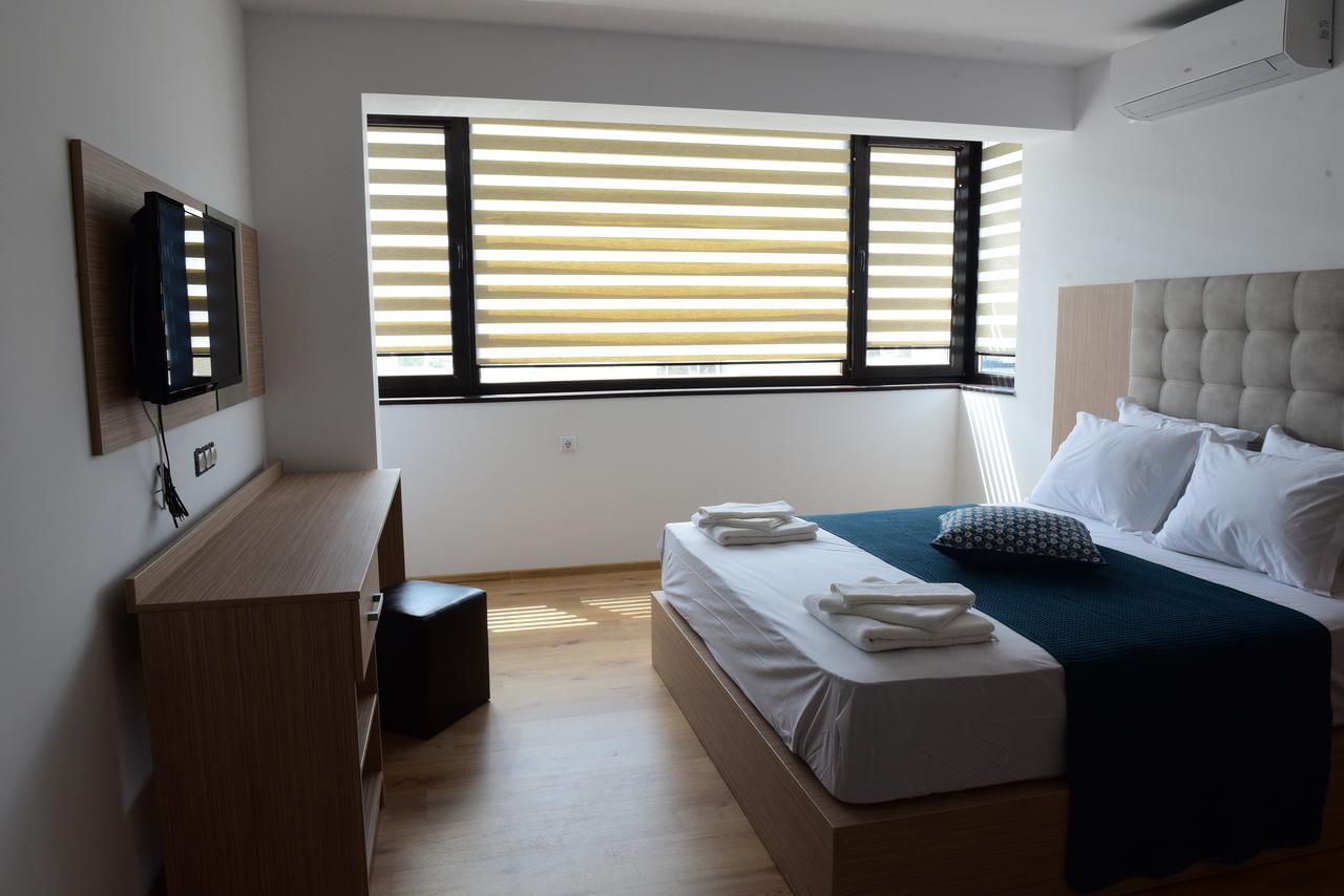 Hotel Active Apartments 타르고비쉬테 외부 사진