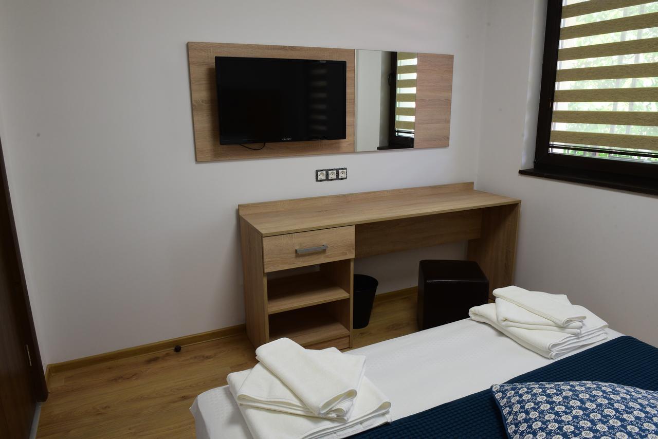 Hotel Active Apartments 타르고비쉬테 외부 사진