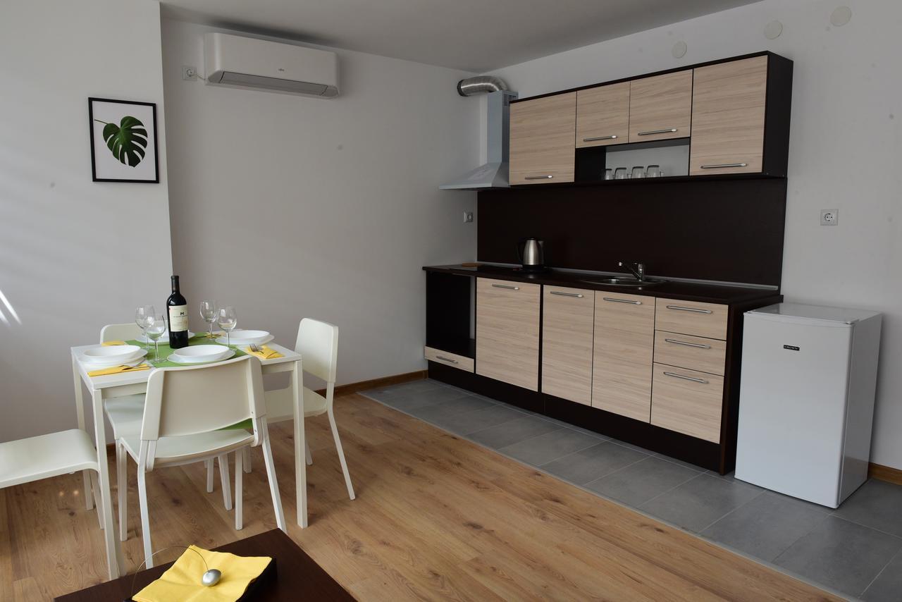 Hotel Active Apartments 타르고비쉬테 외부 사진